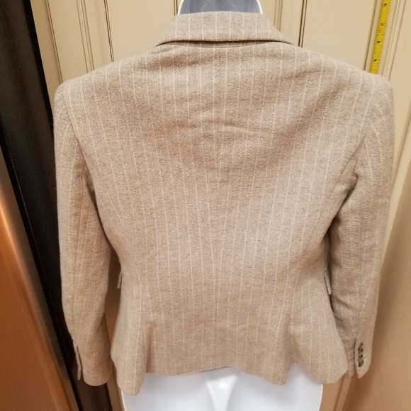 Lined Professional Jacket with Pockets - Picture 5 of 7